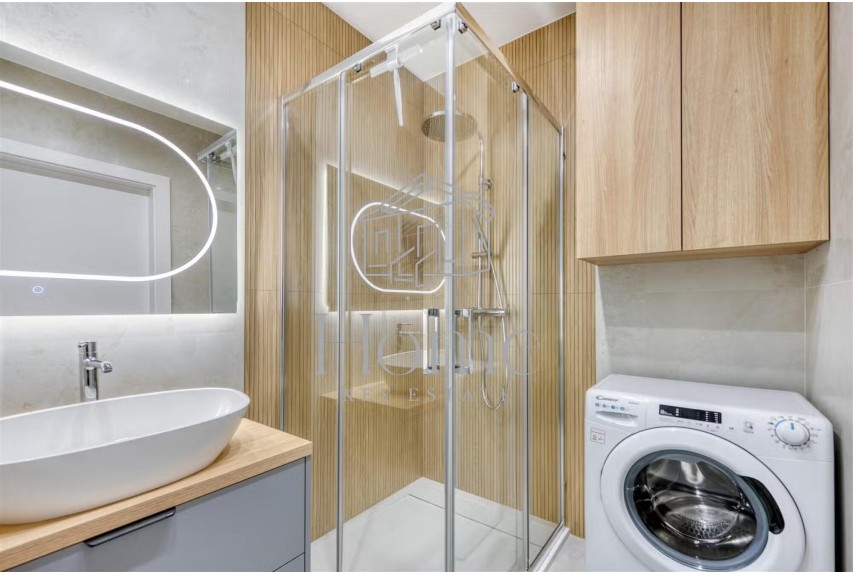 Ł&oacute;dź, Śr&oacute;dmieście, Piotrkowska, Nowoczesny, klimatyzowany apartament Piotrkowska 252