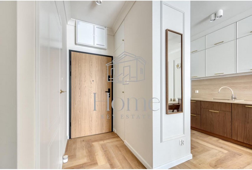 Ł&oacute;dź, Ł&oacute;dź-Śr&oacute;dmieście, Rewolucji 1905 r. 59B, Wykończony pod klucz elegancki apartament w centrum Łodzi