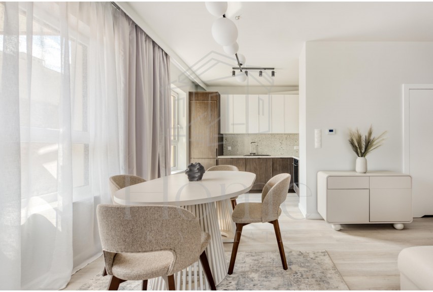 Ł&oacute;dź, Ł&oacute;dź-Śr&oacute;dmieście, Rewolucji 1905 r. 59B, Elegancki apartament z garderobą i tarasem w centrum Łodzi